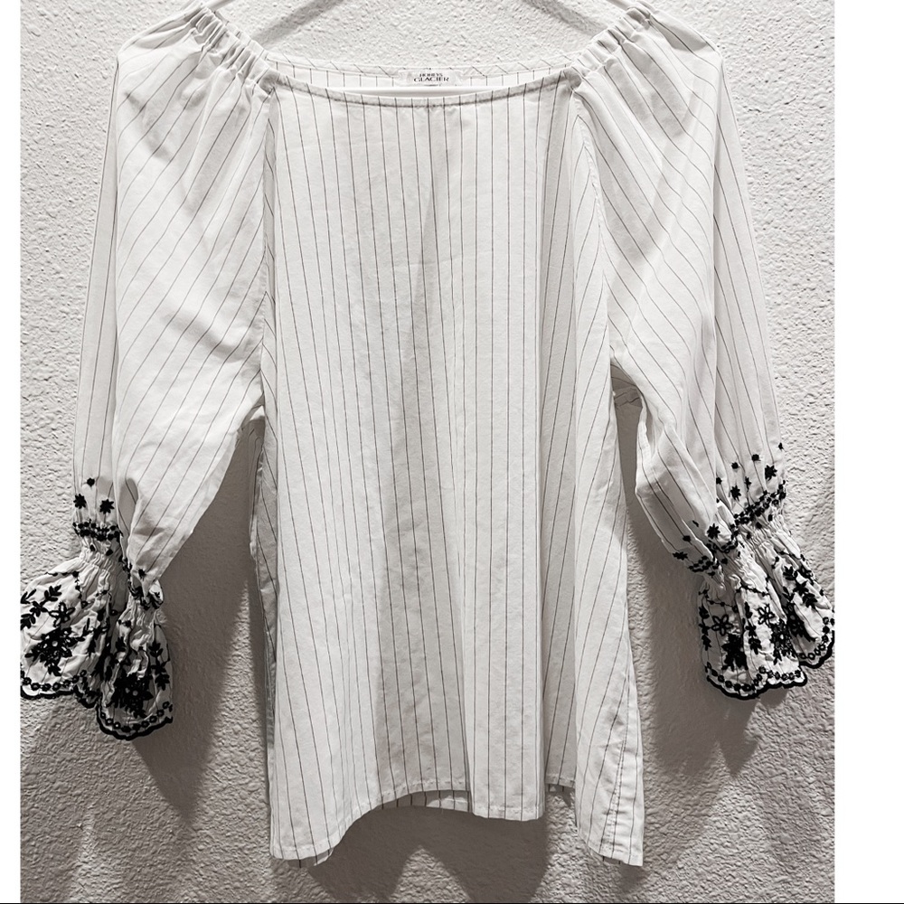 White&blue stripe blouse